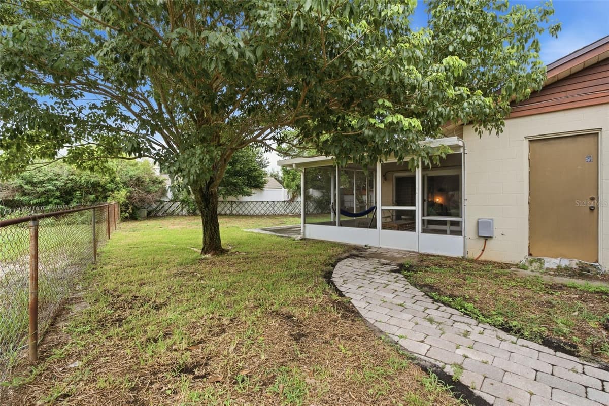 530 FOOTHILL WAY — photo 30 of 40