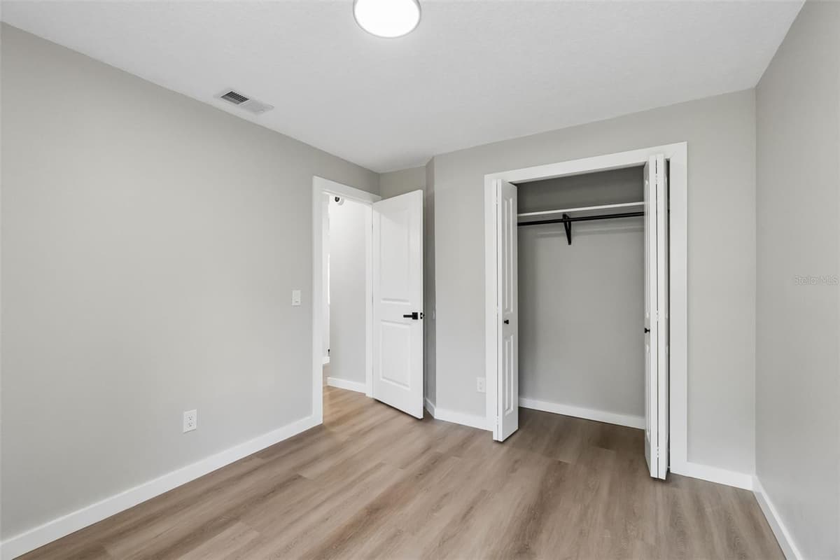 761 ROBINHOOD DRIVE — photo 19 of 41