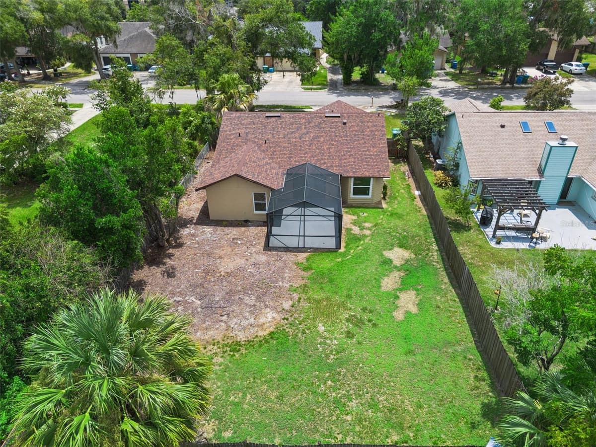761 ROBINHOOD DRIVE — photo 29 of 41