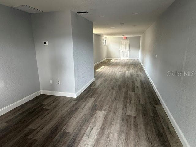 15 UTILITY DRIVE — photo 2 of 5