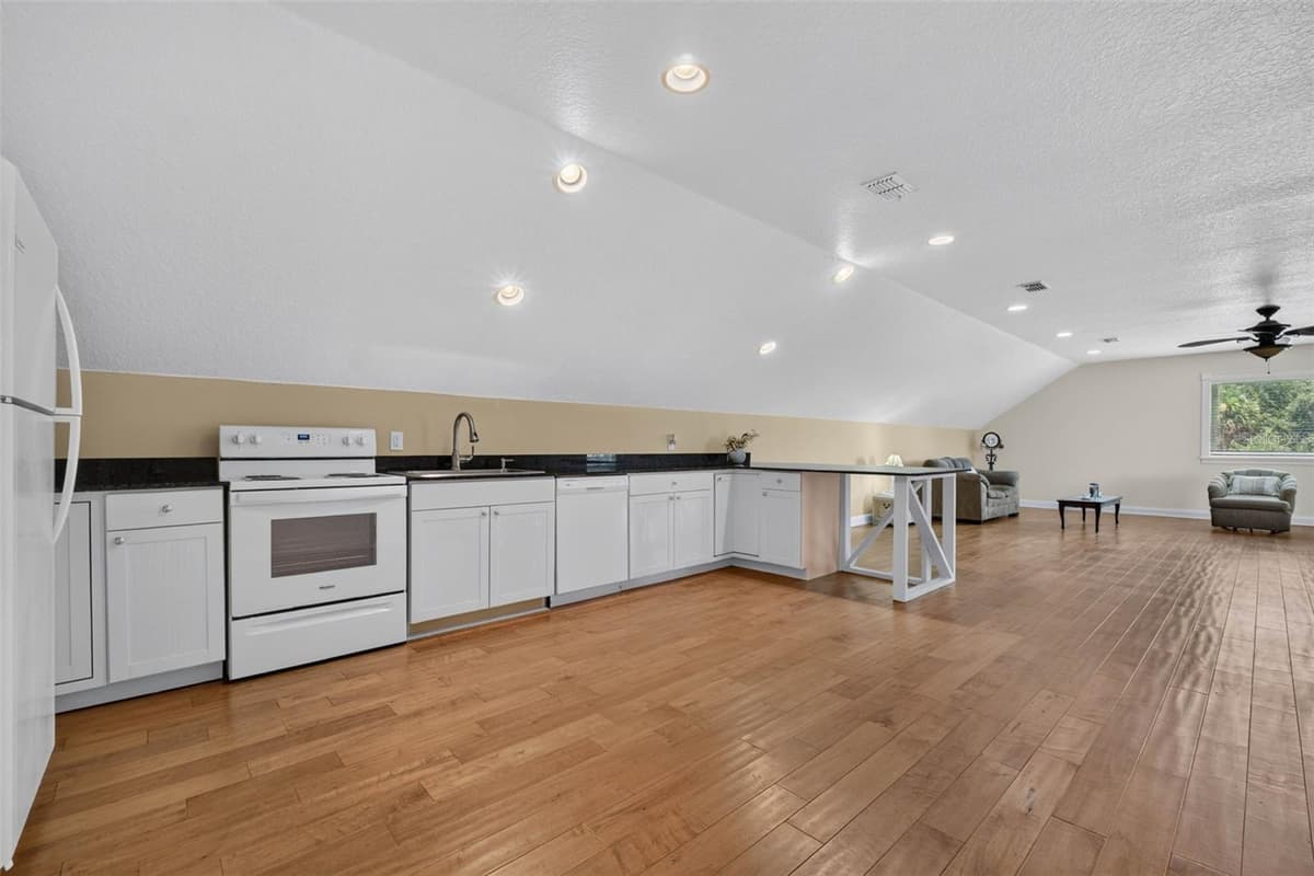 13342 LAKE YALE ROAD — photo 60 of 100