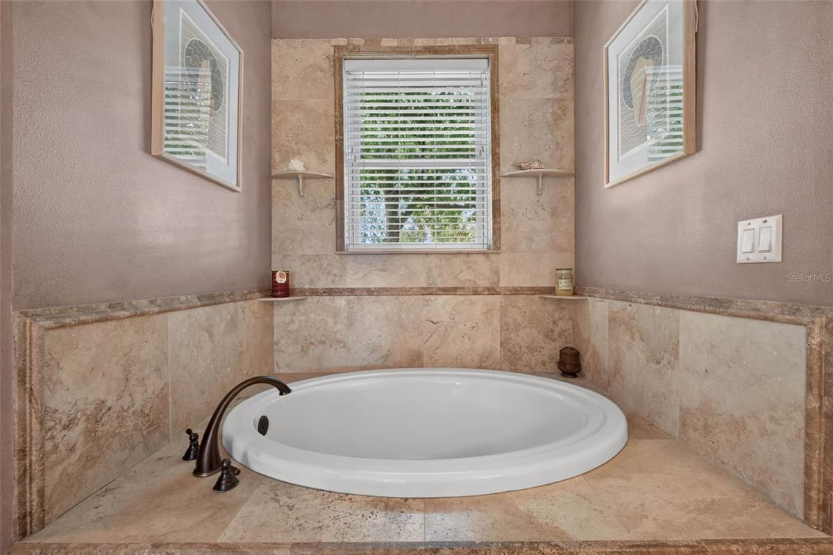 13342 LAKE YALE ROAD — photo 41 of 100