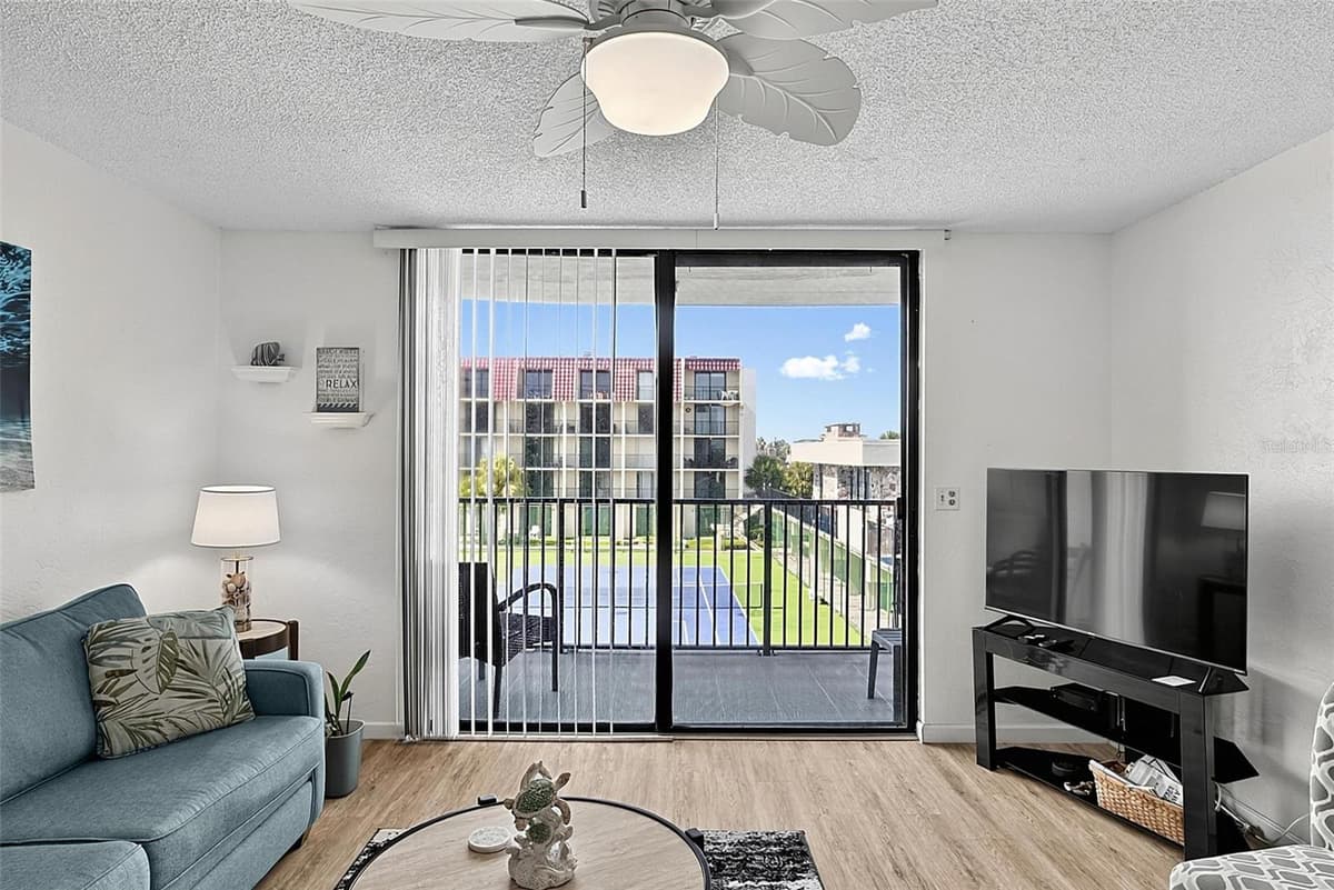 1433 ATLANTIC AVENUE — photo 11 of 34
