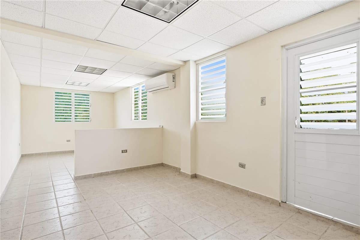 831 SECTOR LOS TORRES BO. MINILLAS — photo 19 of 28