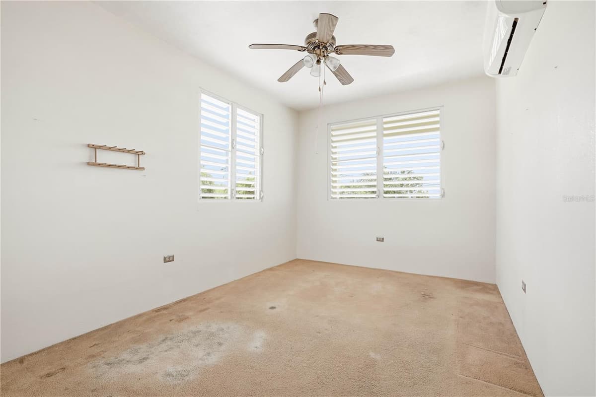 831 SECTOR LOS TORRES BO. MINILLAS — photo 13 of 28