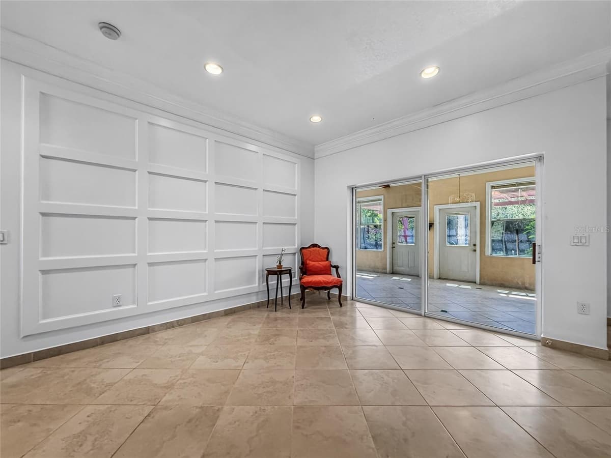3505 FOREST PARK DRIVE — photo 9 of 59