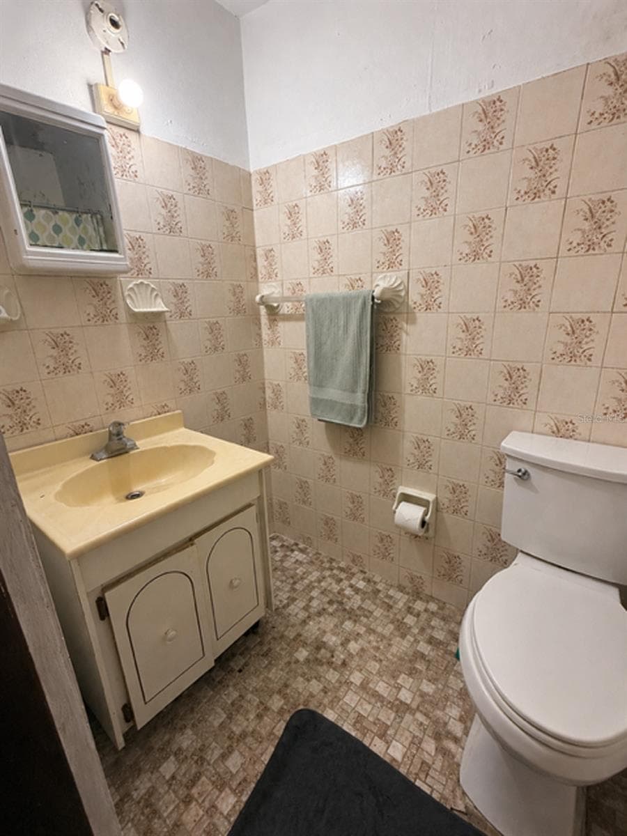 Unknown — photo 15 of 22