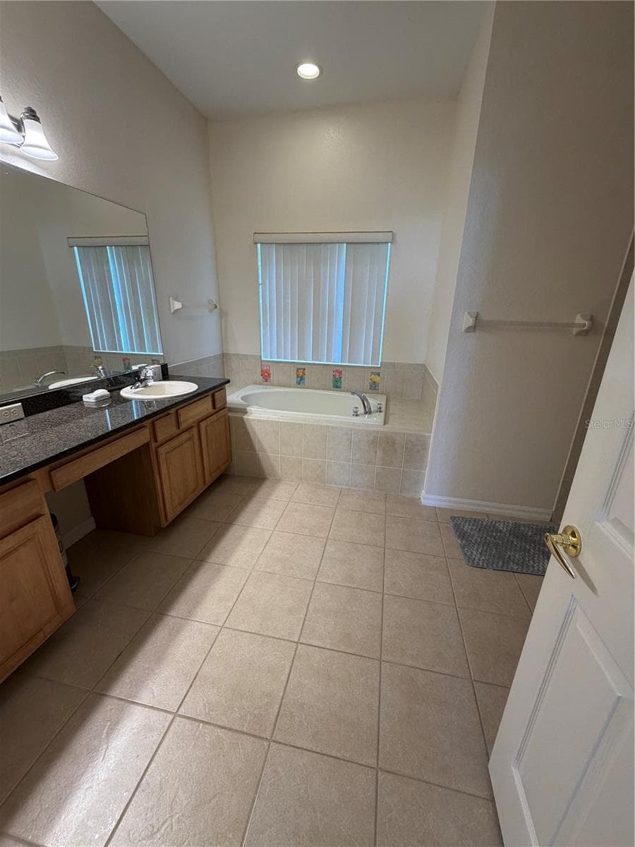 18179 MABERLY ROAD — photo 14 of 26