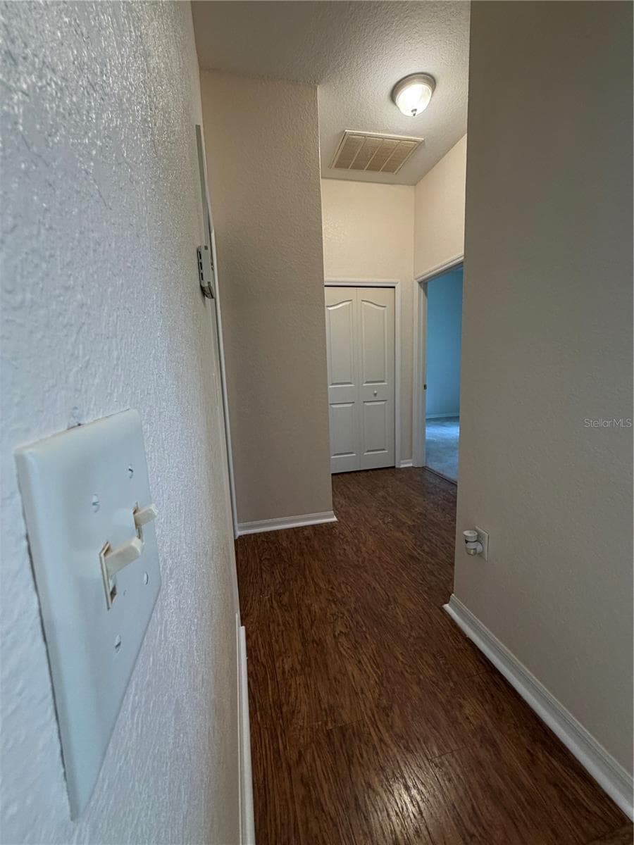 18179 MABERLY ROAD — photo 16 of 26