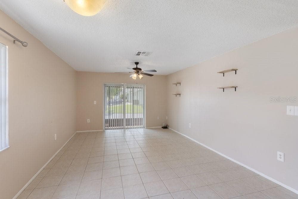 9224 KEYES PLACE — photo 4 of 19
