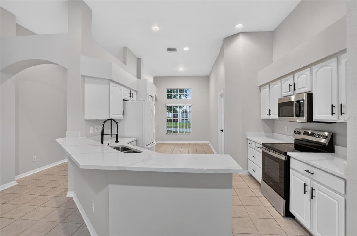11610 JORDANS LANDING COURT — photo 6 of 19