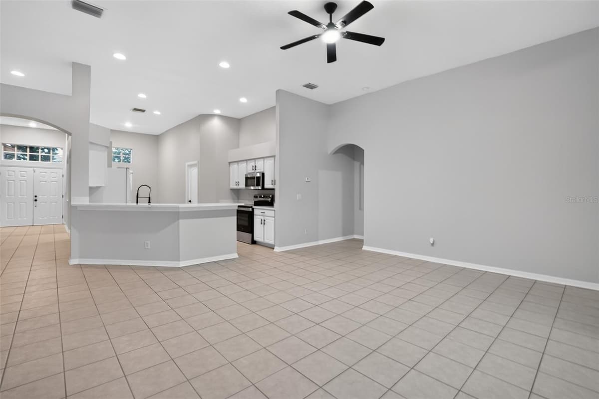 11610 JORDANS LANDING COURT — photo 4 of 19