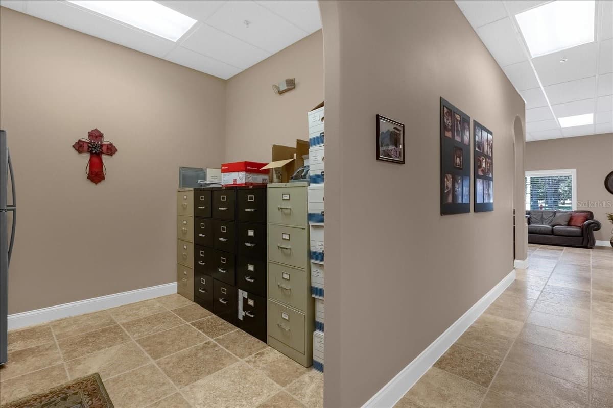 1507 PARK CENTER DRIVE — photo 19 of 30