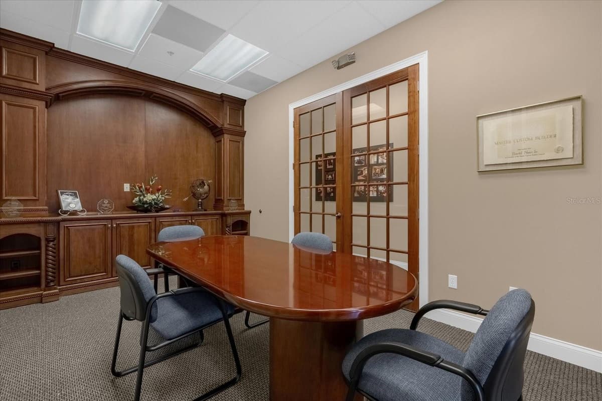 1507 PARK CENTER DRIVE — photo 11 of 30