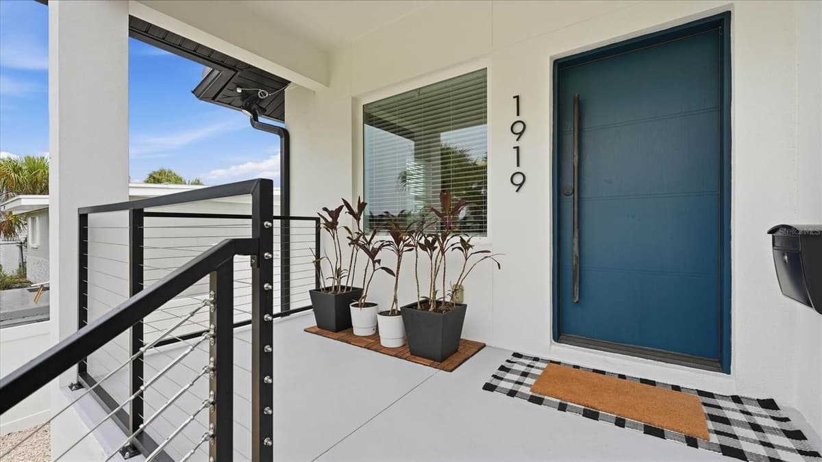 1919 42ND STREET — photo 5 of 47
