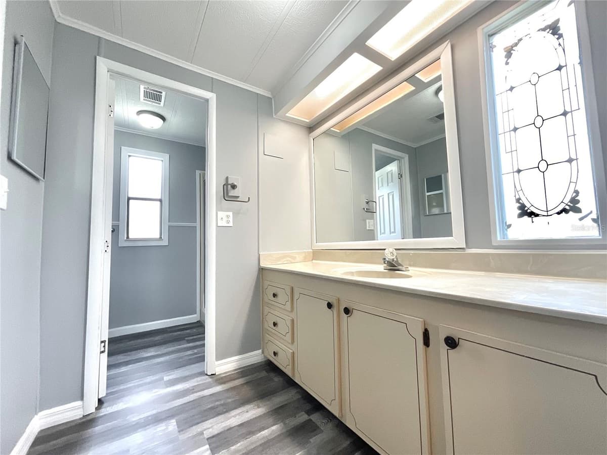 2612 MCDANIEL DRIVE — photo 11 of 22