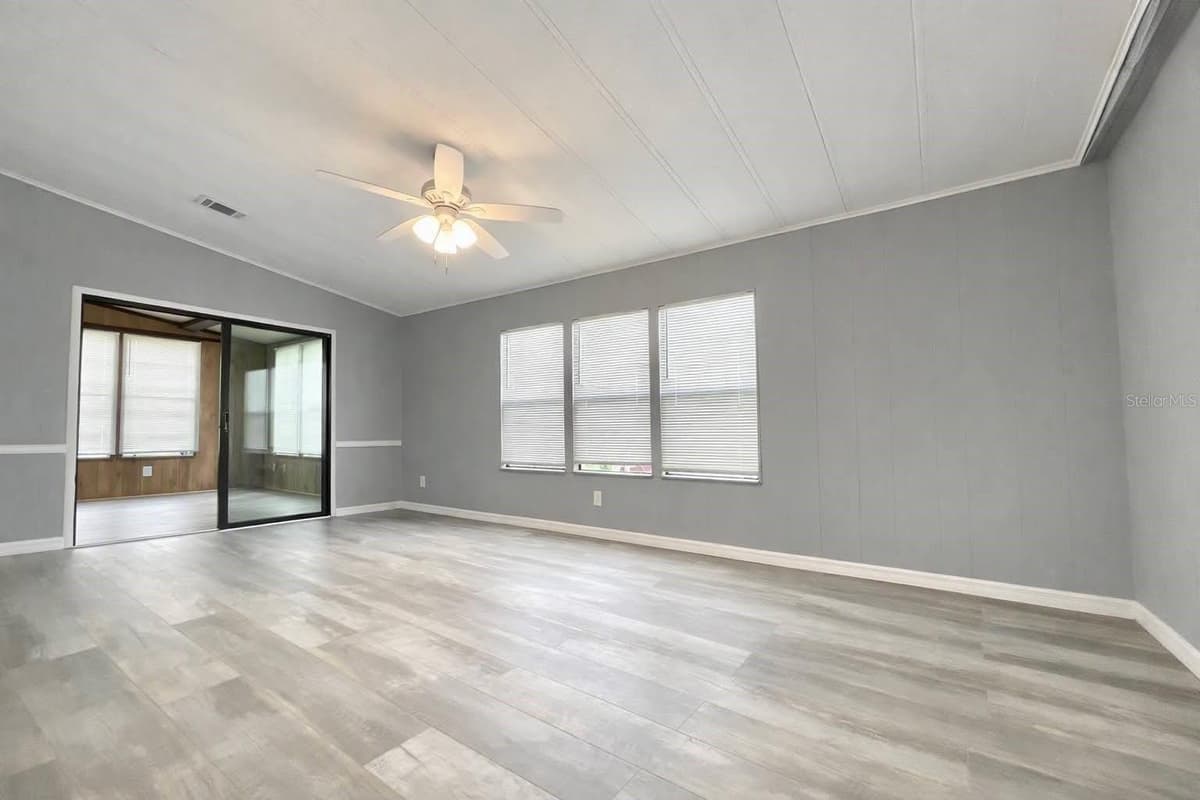 2612 MCDANIEL DRIVE — photo 7 of 22