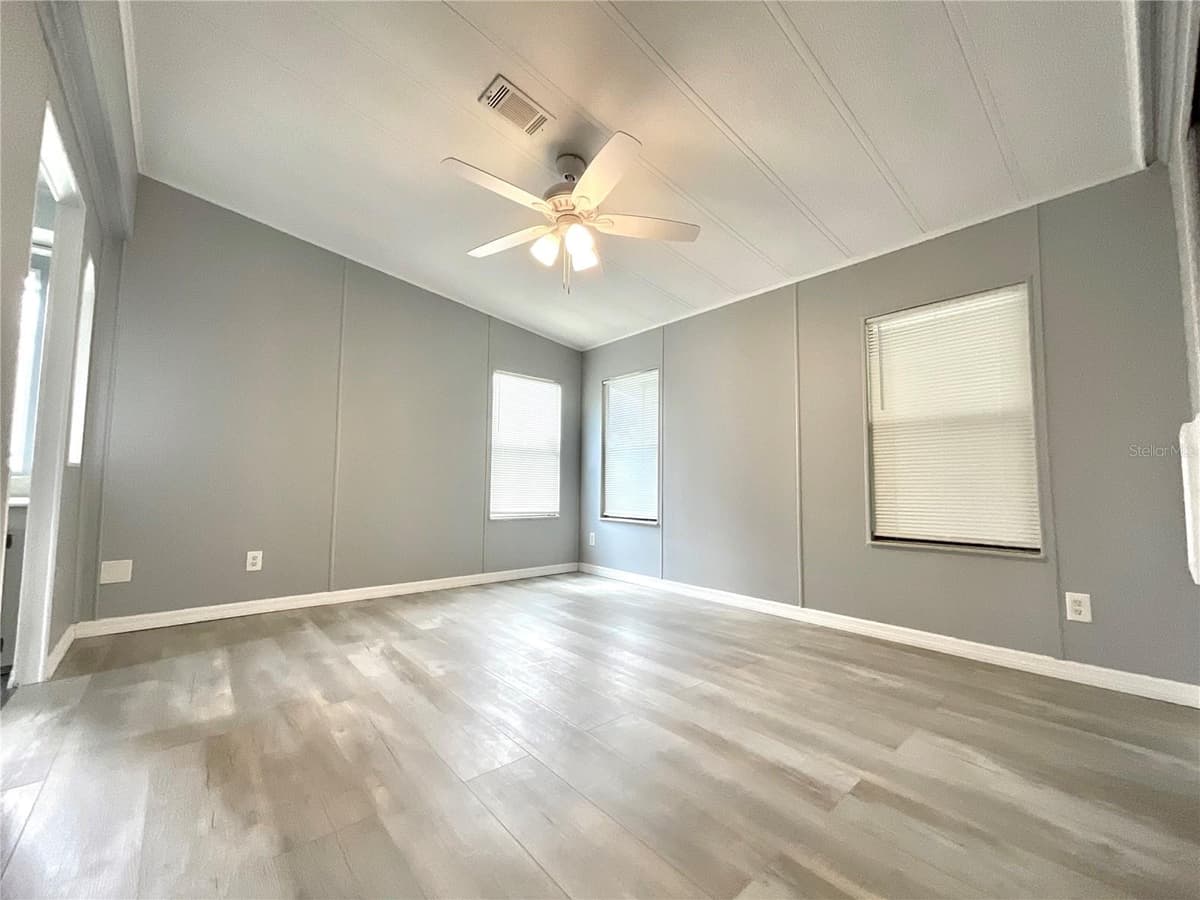 2612 MCDANIEL DRIVE — photo 8 of 22