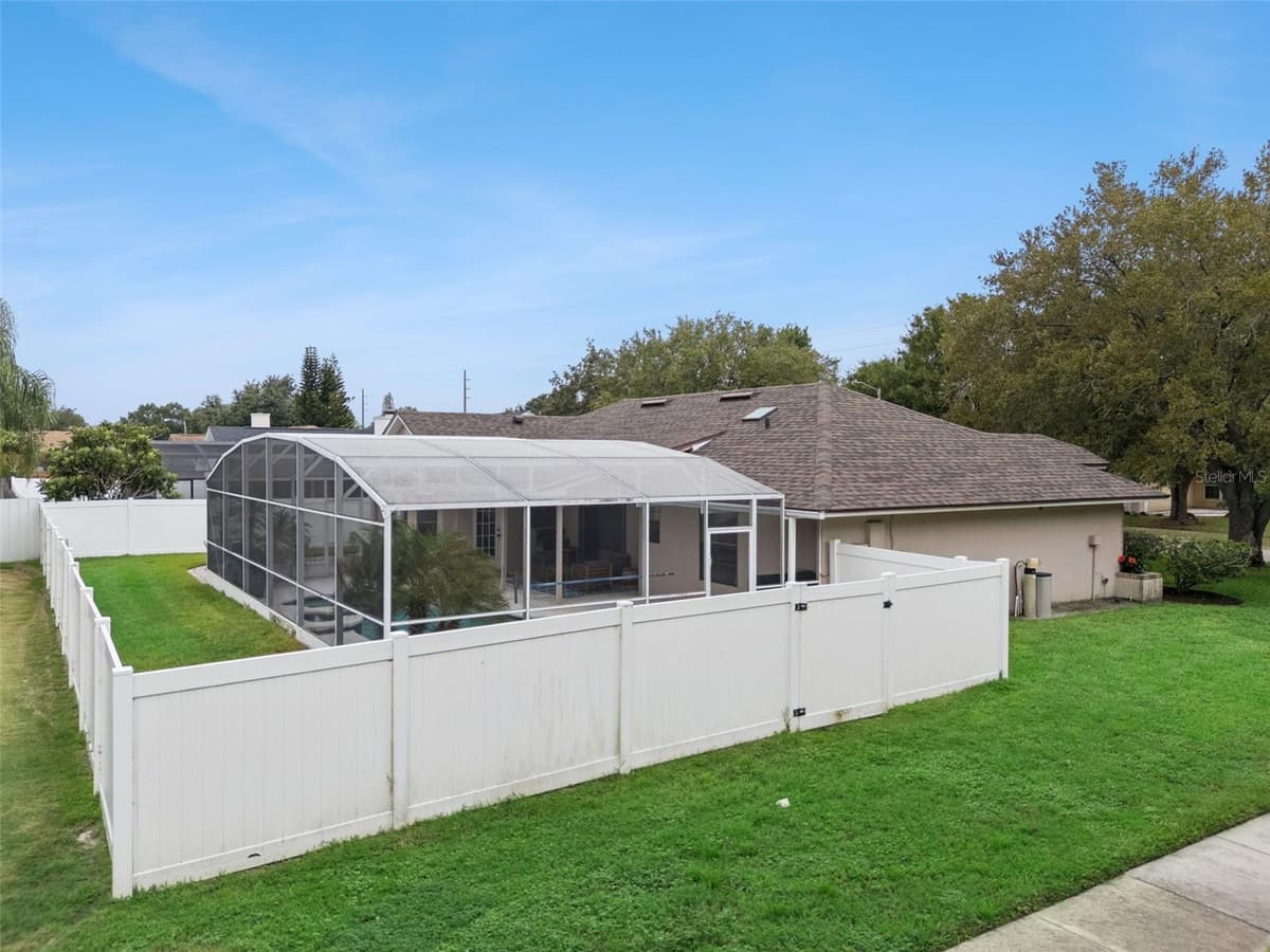 11737 FRUBISHER COURT — photo 40 of 52