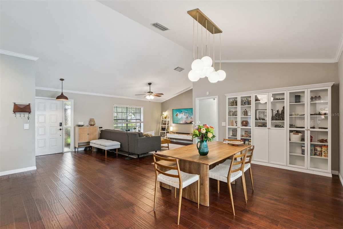 11737 FRUBISHER COURT — photo 10 of 52