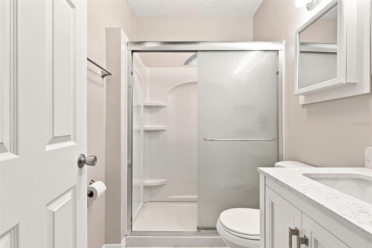 1005 ALSTON LANE — photo 6 of 46