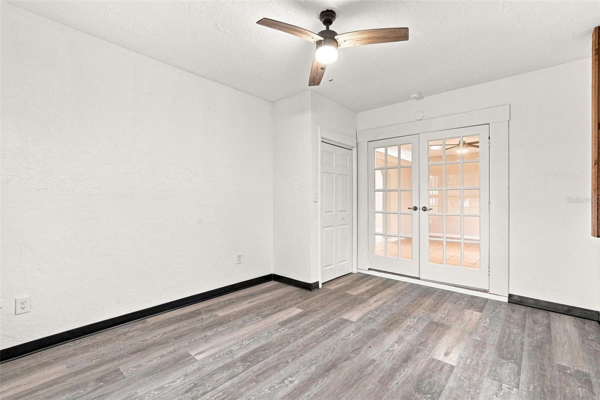 1005 ALSTON LANE — photo 31 of 46