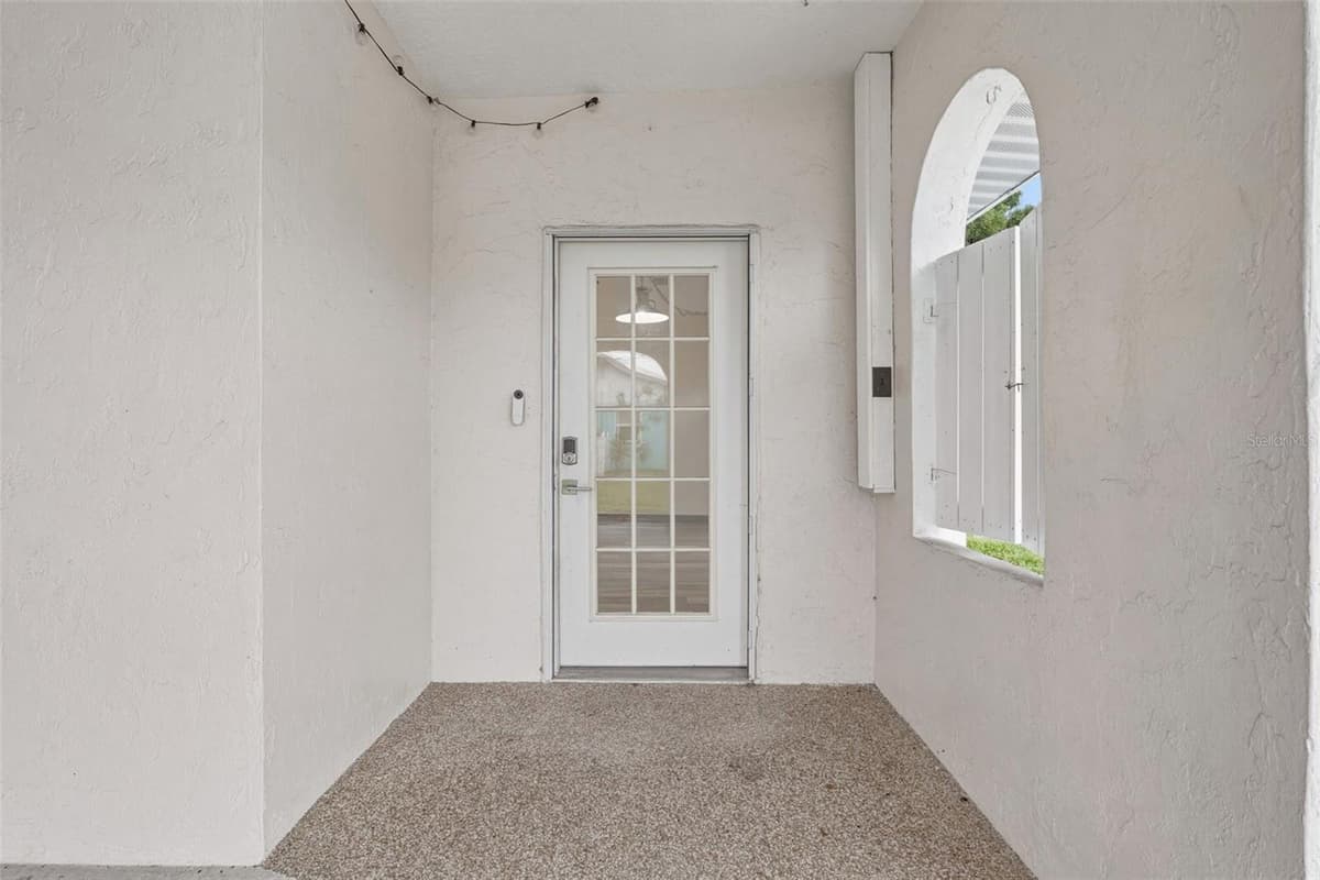 1005 ALSTON LANE — photo 13 of 46