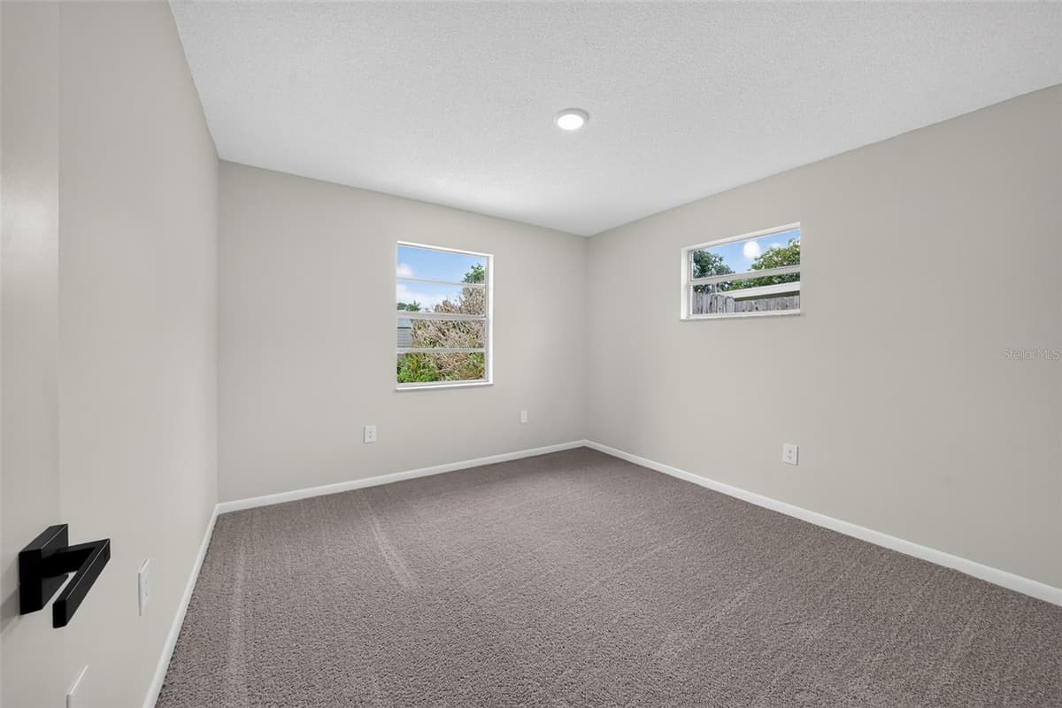 5181 FREDERICK AVENUE — photo 9 of 19