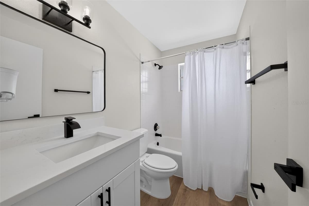 5181 FREDERICK AVENUE — photo 15 of 19