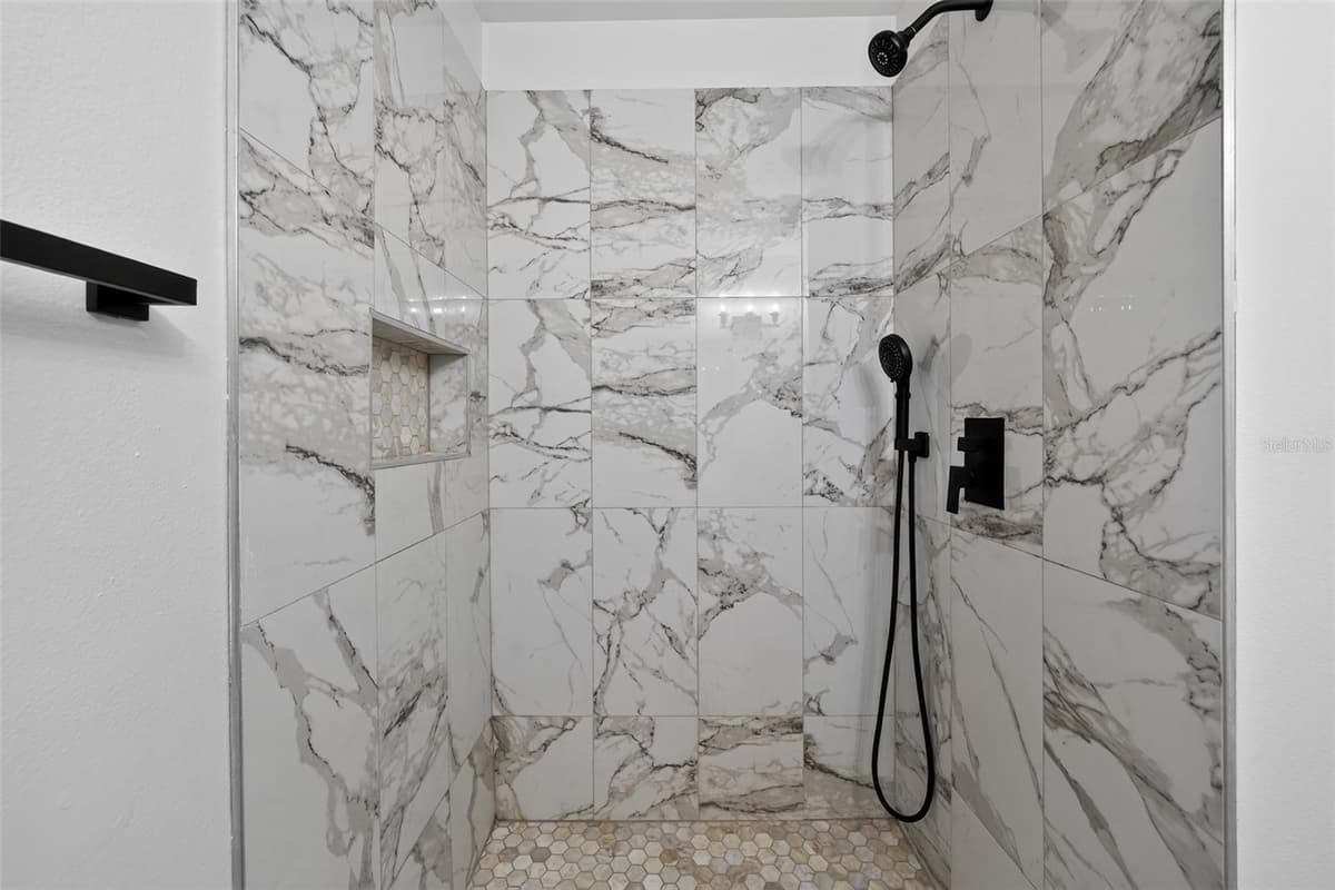 5181 FREDERICK AVENUE — photo 13 of 19