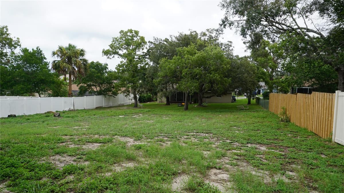 6001 WAYCROSS DRIVE — photo 21 of 22