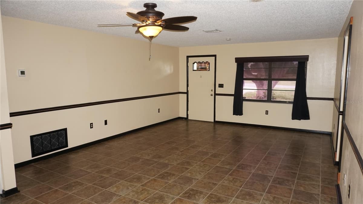 6001 WAYCROSS DRIVE — photo 8 of 22