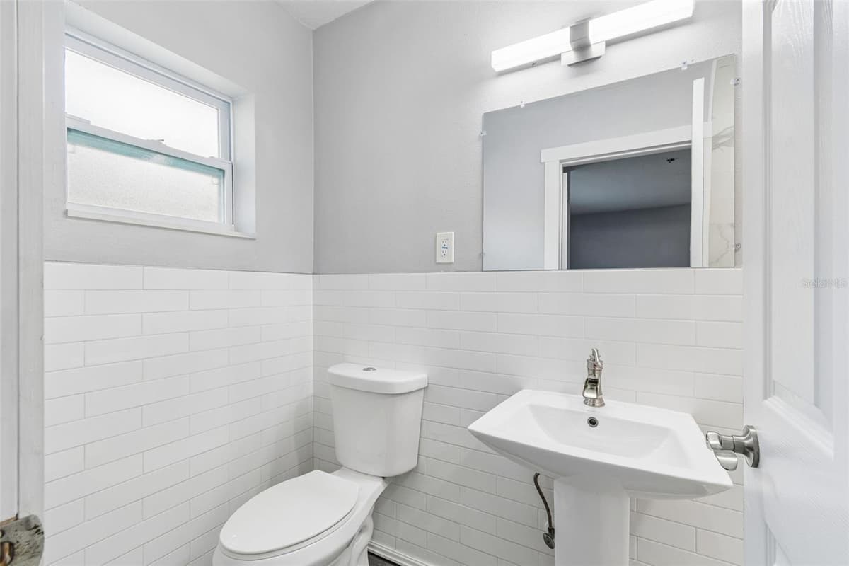 3901 PLATT STREET — photo 22 of 38