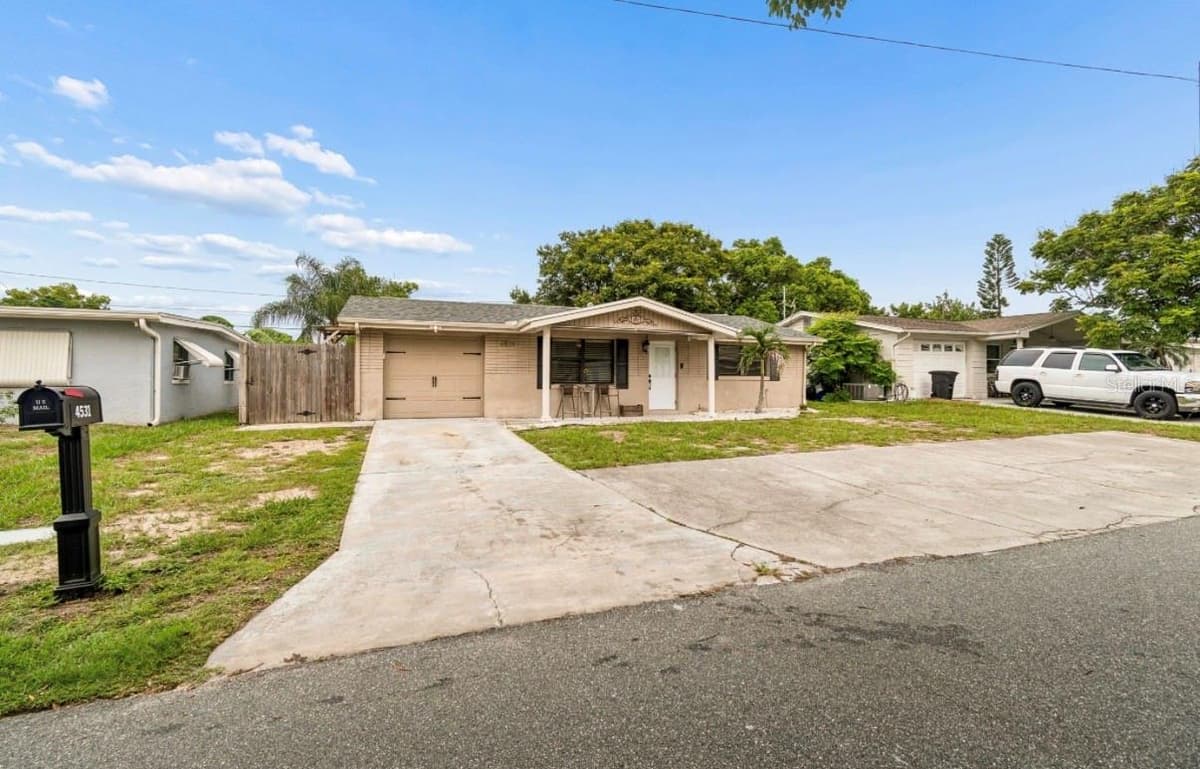 4531 KENNEDY DRIVE — photo 41 of 59
