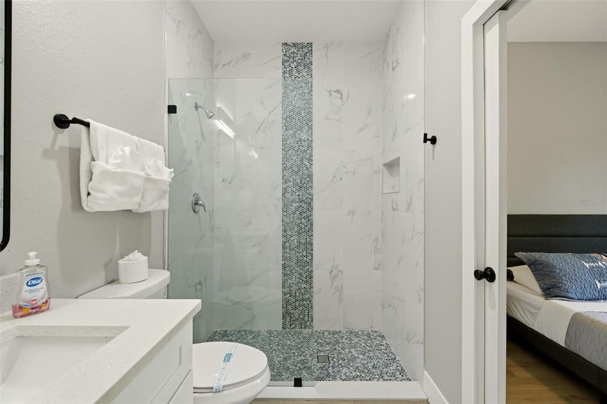 9409 AGATE STREET — photo 14 of 27