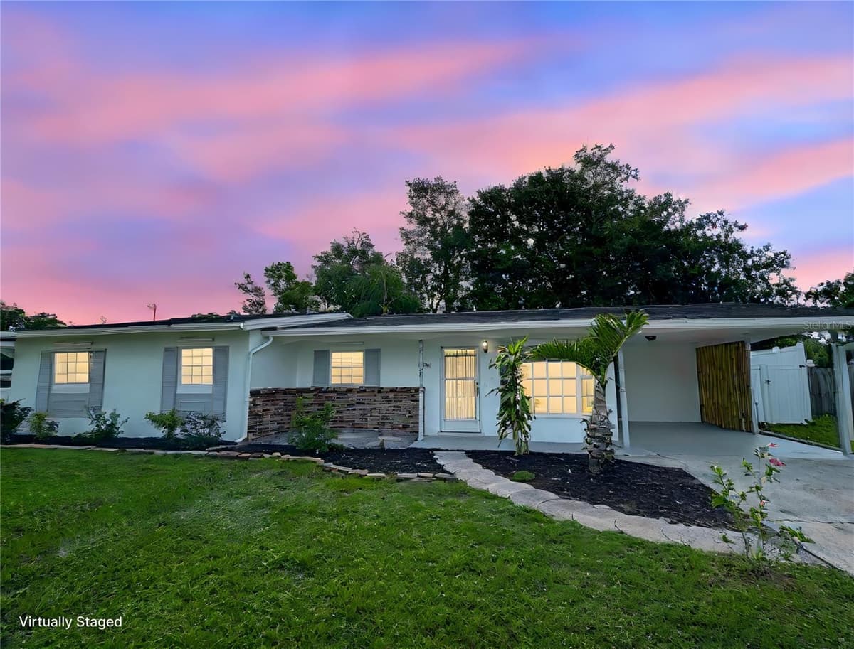 2740 HEATHER PLACE — photo 1 of 27
