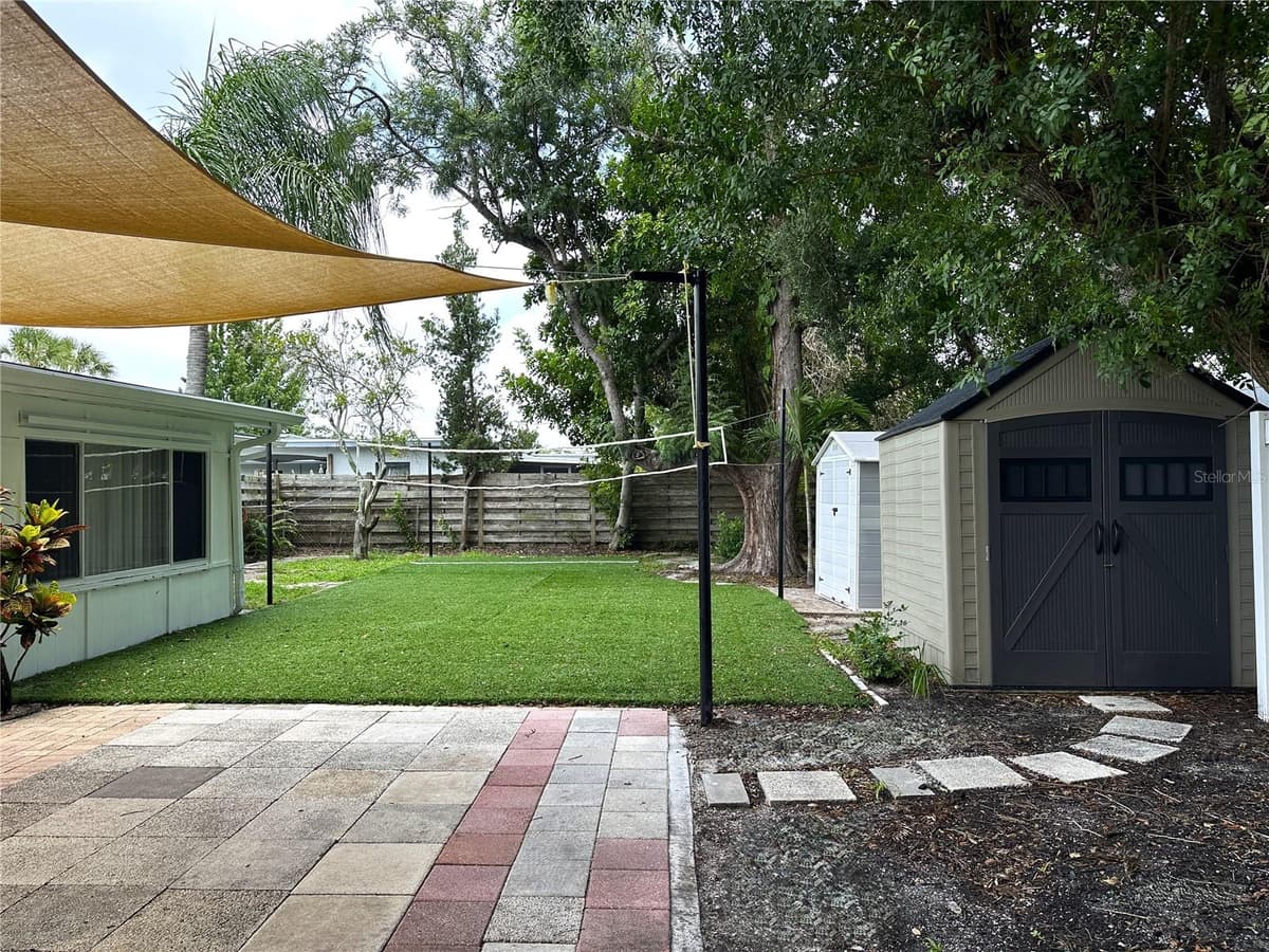 2740 HEATHER PLACE — photo 15 of 27