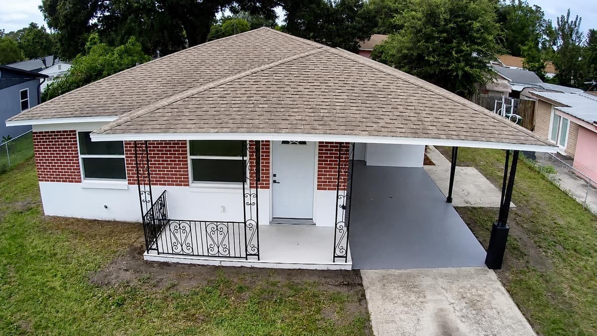 3117 LEROY STREET — photo 2 of 48