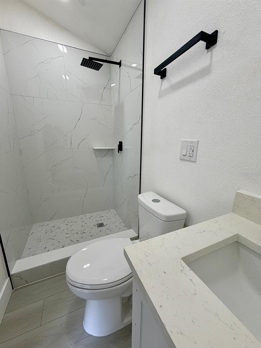 3117 LEROY STREET — photo 46 of 48