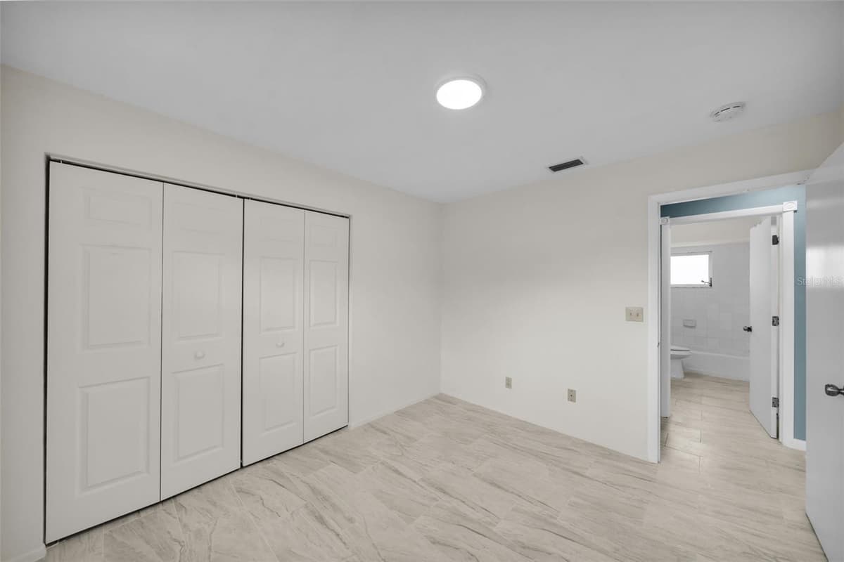 38 ABACO STREET — photo 17 of 24