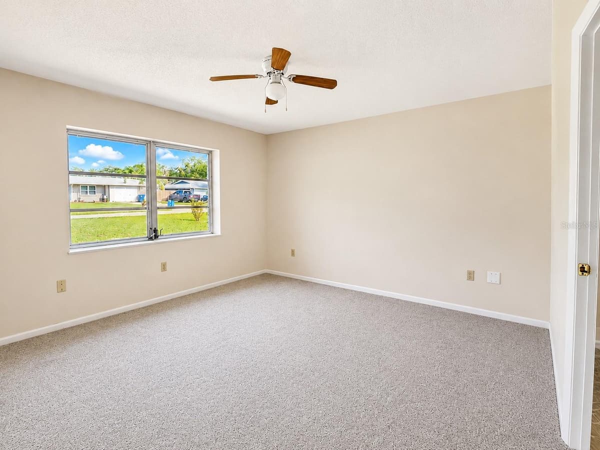 838 BLACKWOOD DRIVE — photo 16 of 24
