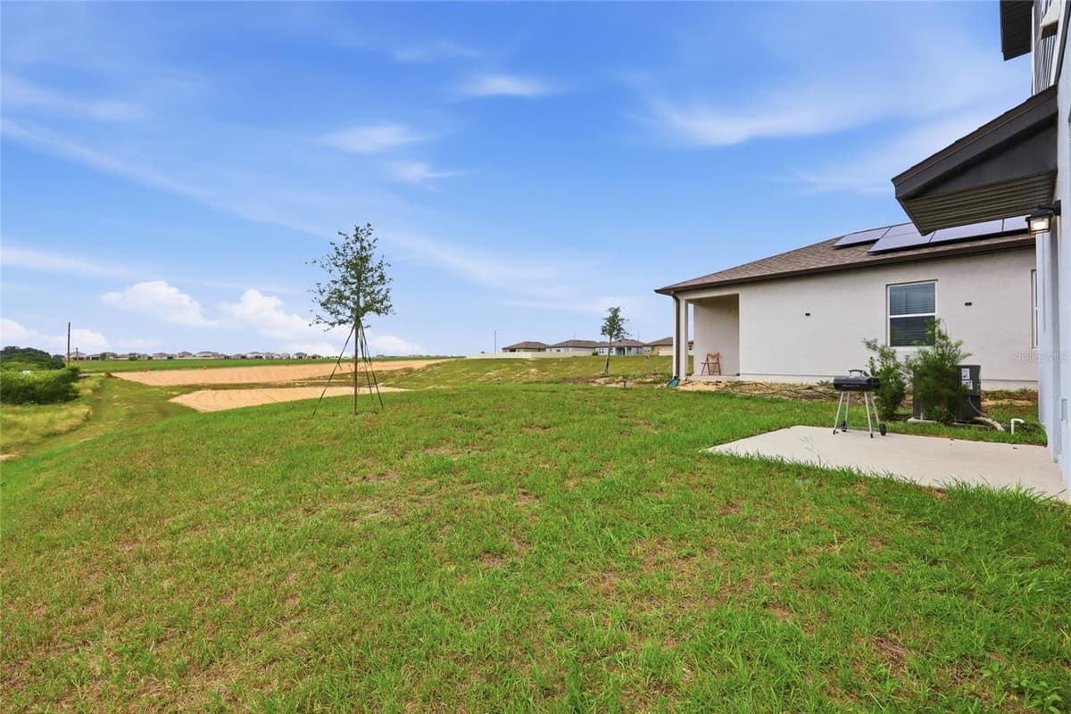 2504 PEONY PL — photo 11 of 40