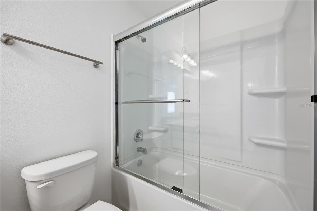 2504 PEONY PL — photo 29 of 40