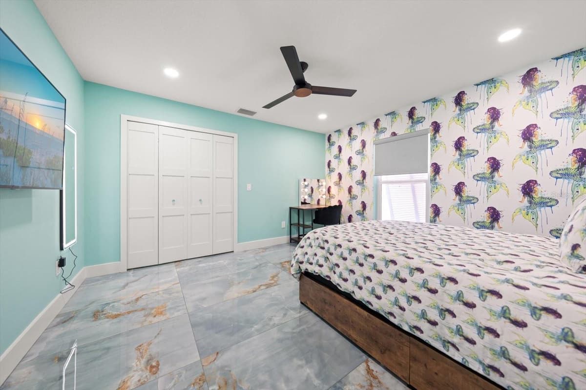 2050 BAY DRIVE — photo 31 of 61