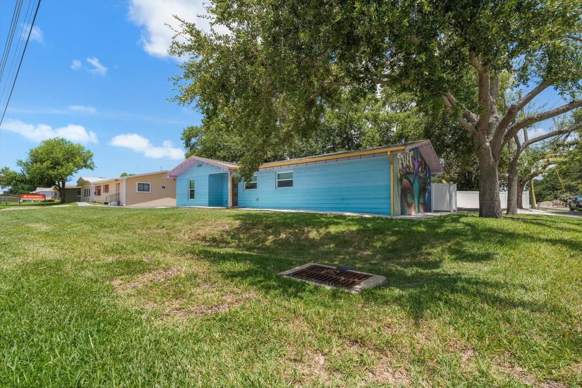 2050 BAY DRIVE — photo 55 of 61