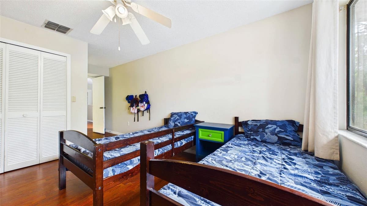 2122 TARPON LANDINGS DRIVE — photo 28 of 47