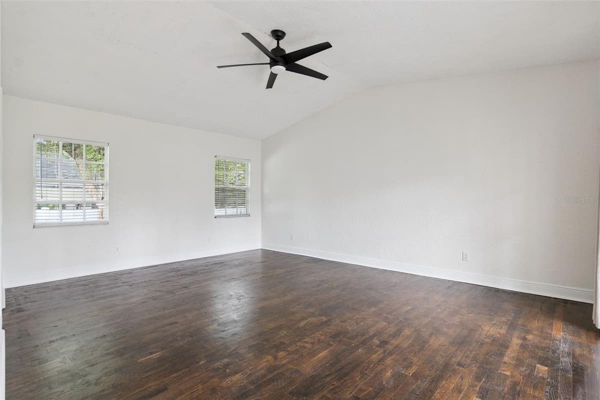 207 SUMMERLIN AVENUE — photo 15 of 36