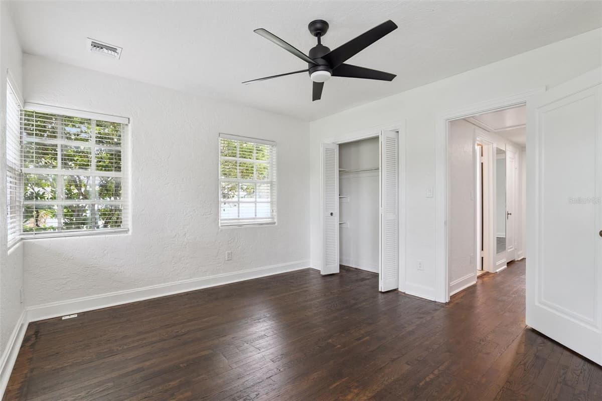207 SUMMERLIN AVENUE — photo 16 of 36