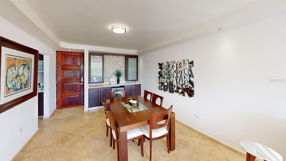 Ave Isla Verde RACQUET CLUB — photo 4 of 12