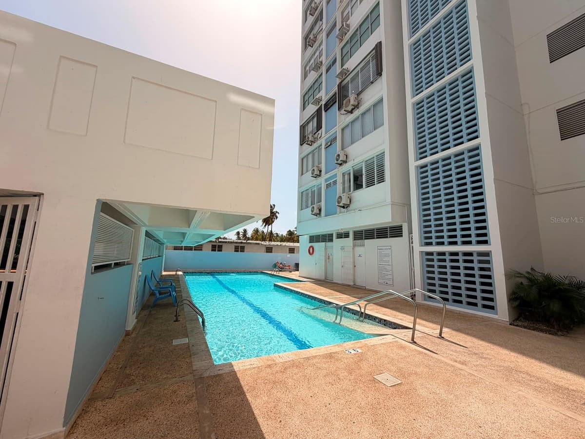 Ave Isla Verde RACQUET CLUB — photo 8 of 12